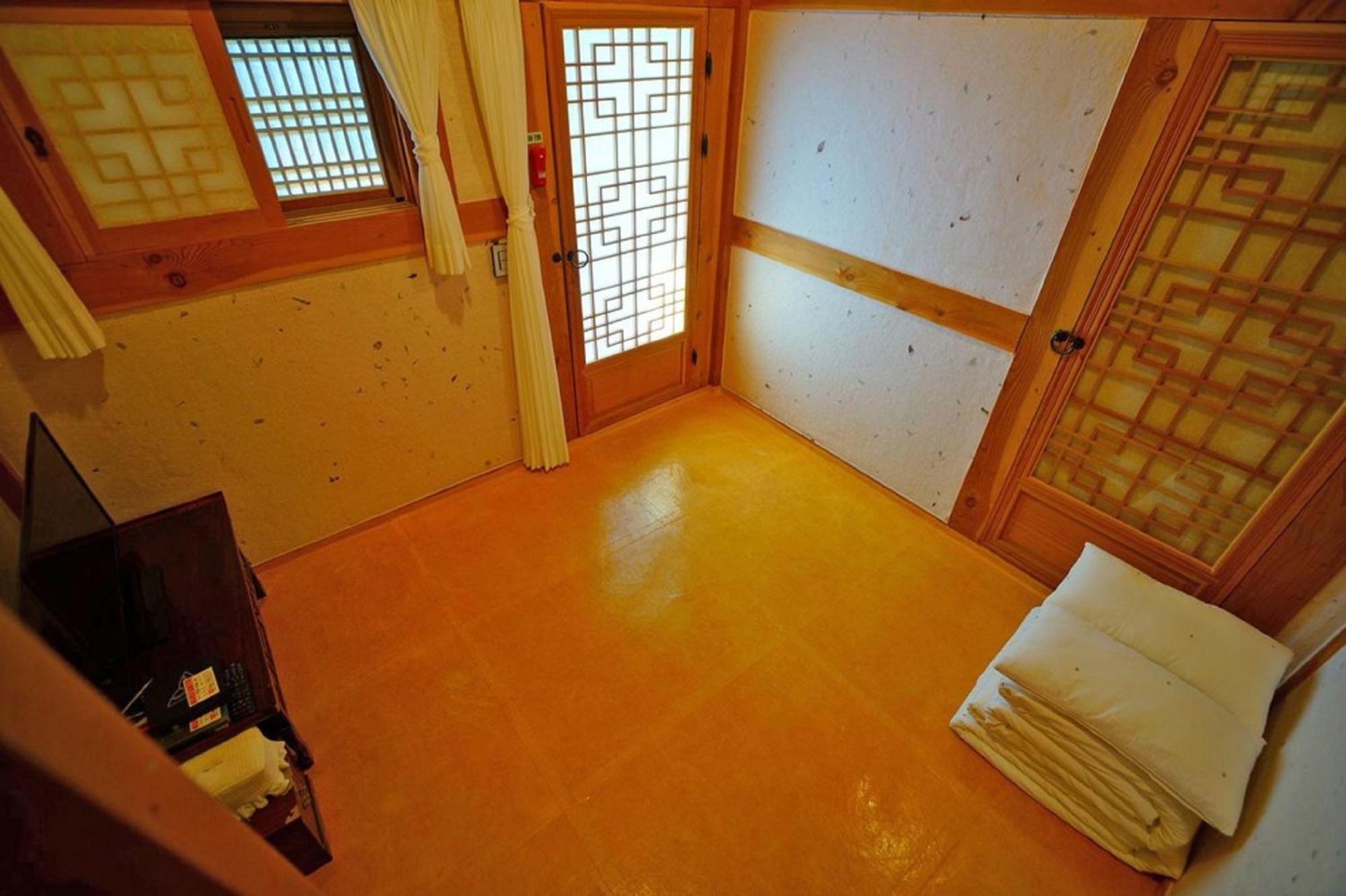 Hanok Gotaek Goeul Jeonju Exterior foto